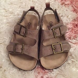 OshKosh B’gosh Children’s Tan Buckle Sandals S. 7